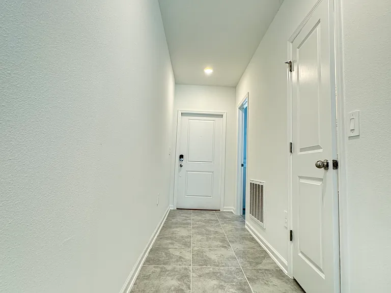1823 Weir Blvd — Photo 6