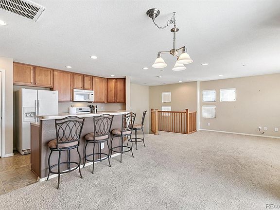 4th image of 11922 Oak Hill Way #F