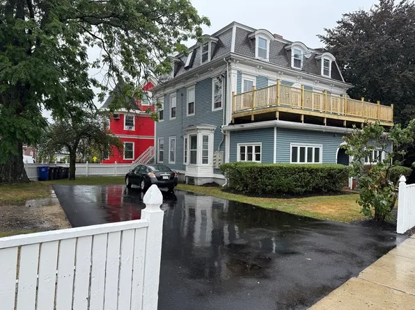 40 Crescent Ave APT 3, Chelsea, MA 02150