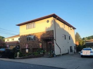 128 Mount Pleasant Ave, Woodland Park, NJ 07424