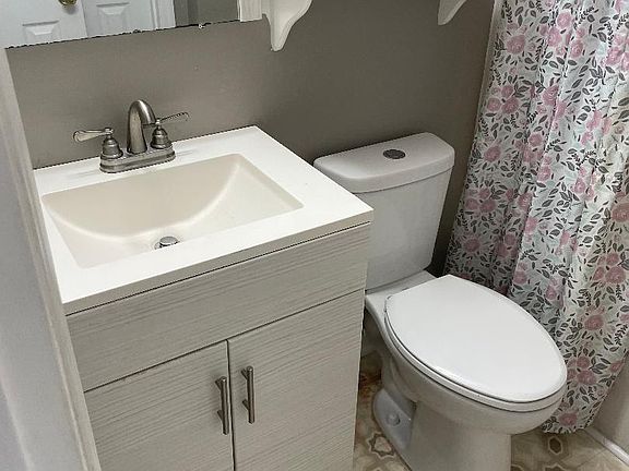 3rd image of 230 Lanier Dr #239