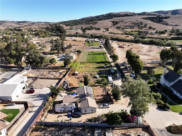 1418 Solomon Rd, Santa Maria, CA 93455