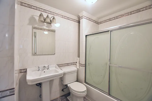 Rented by Compass | media 10