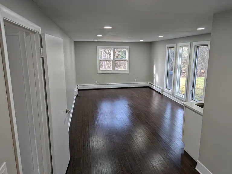 94 Bronson Rd — Photo 11