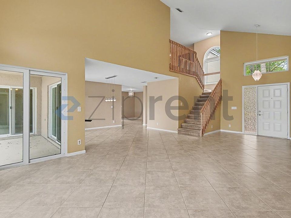 1st image of 10271 NW 10th Ct