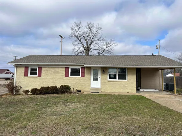 45 Baker St, Savannah, TN 38372