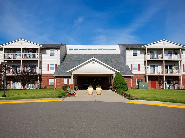 Meadows of Auburn Hills Senior Community — Photo 6