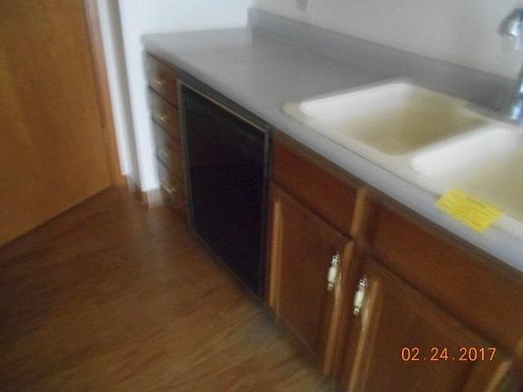 2nd image of 1803 Commanche Ct