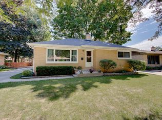7501 W Dakota St, West Allis, WI