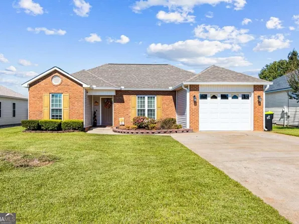 207 Tyson Glen Dr, Warner Robins, GA 31088