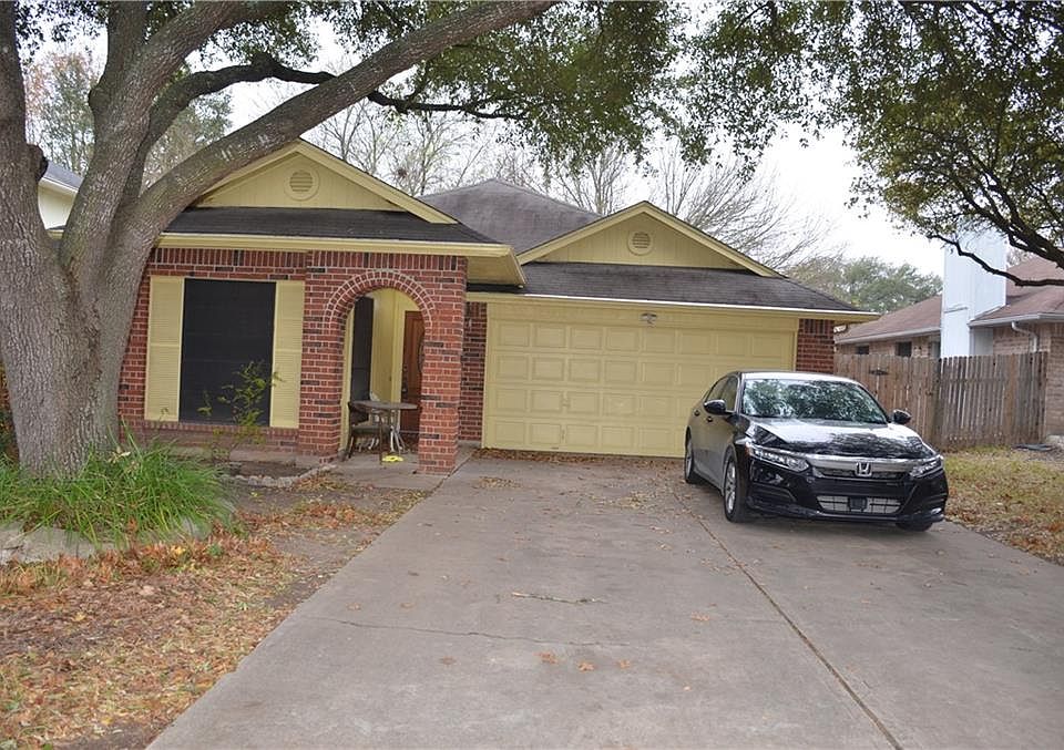 1st image of 1115 Faircrest Dr