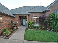 1st image of 944 Glenridge Dr
