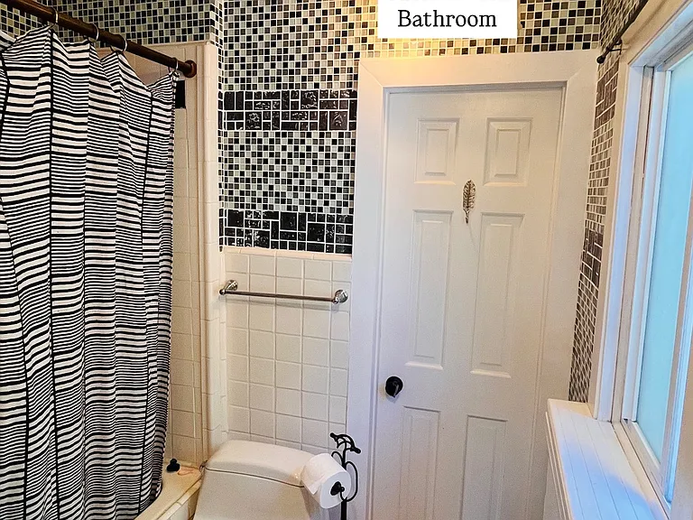 315 E McFarlane Dr — Photo 12