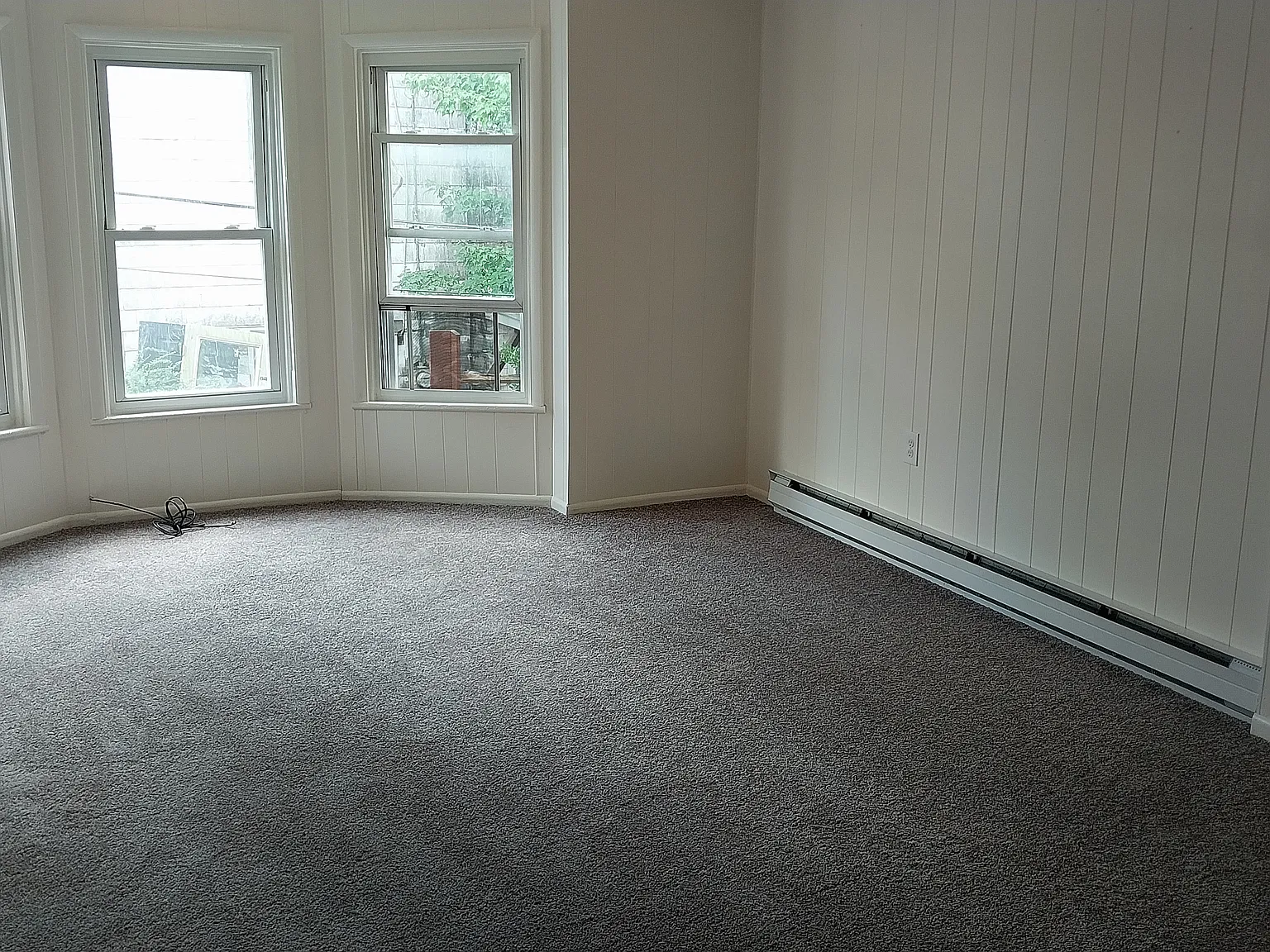 2 bed, $850 — Photo 1