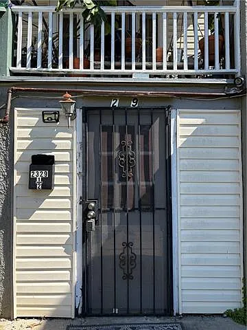 2329.5 Upperline St — Photo 1