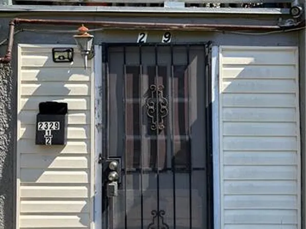 2329.5 Upperline St, New Orleans, LA 70115