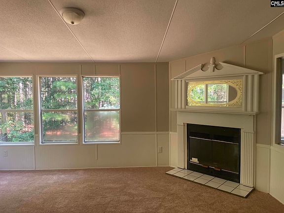 2nd image of 133 Silver Oak Ln