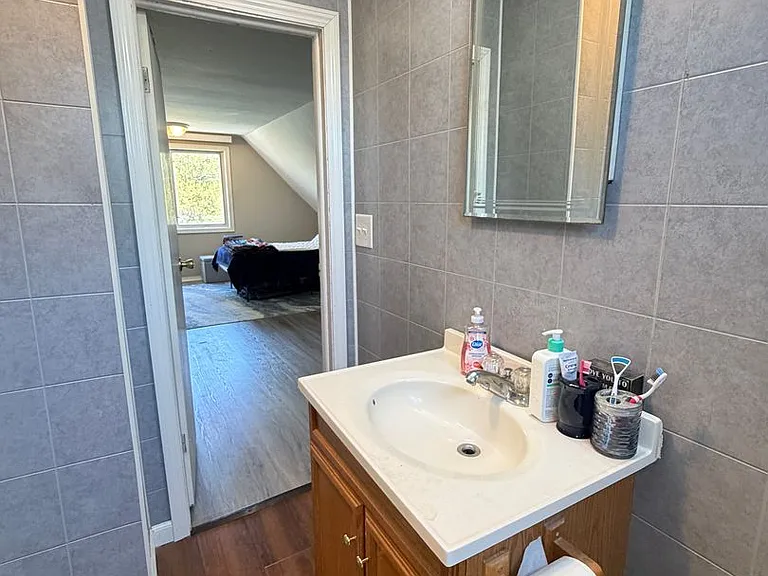 1701 Baxter Ave — Photo 25