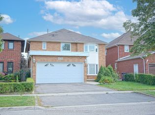 4376 Guildwood Way, Mississauga, ON L5R 2A4
