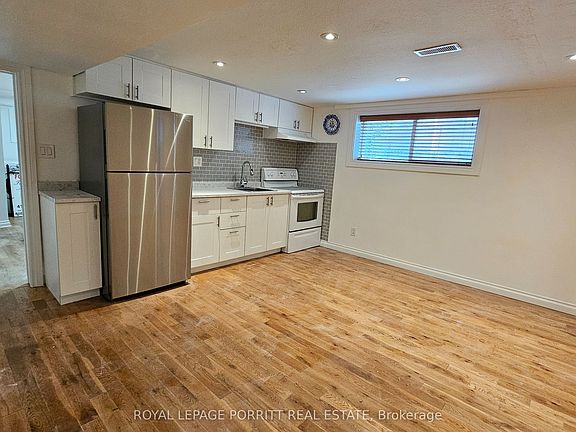 4th image of 273 Delta St #B