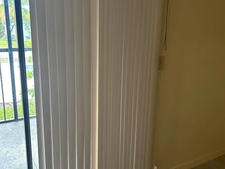 617 Ixoria Ave #15 — Photo 9