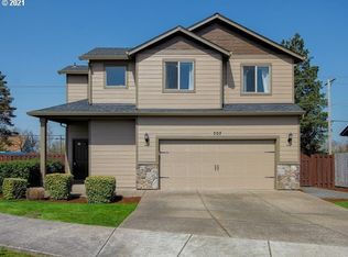 707 Pintail St, Silverton, OR 97381