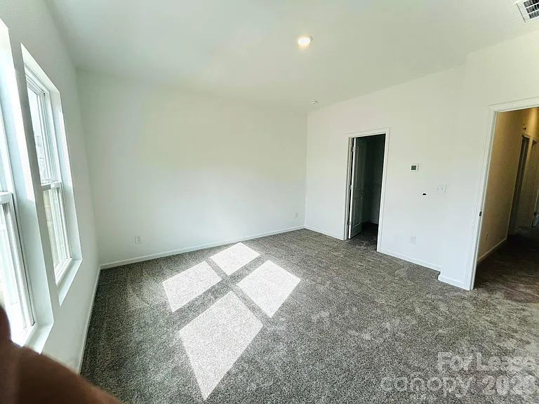 1516 Blanche St — Photo 8