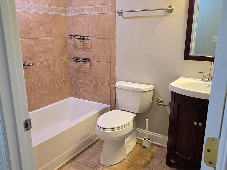 1907 Aliceanna St #1 — Photo 11