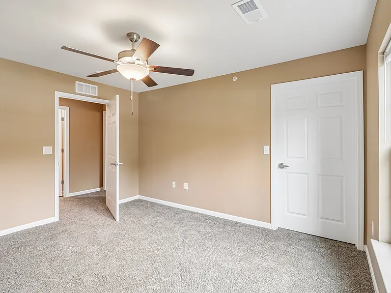 The Orchards Apartments — Photo 17