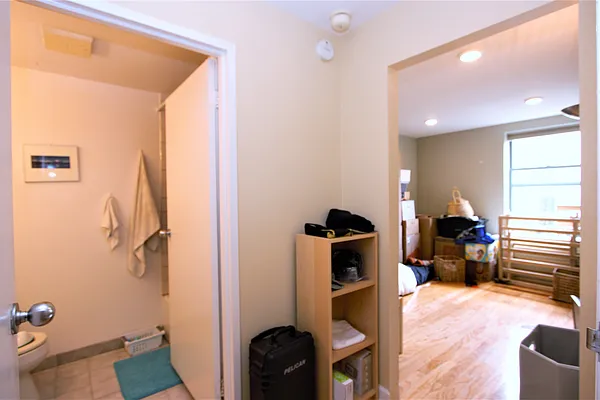 Rented by R New York | media 28