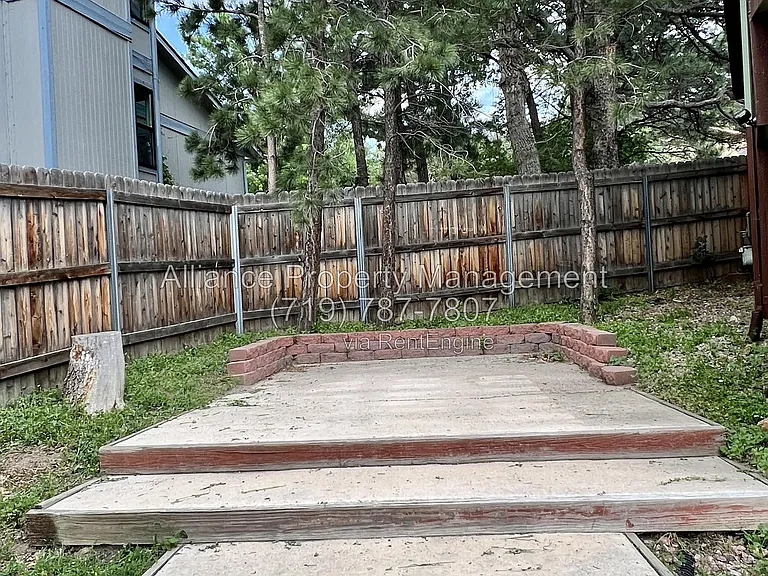 6318 Galway Dr — Photo 56