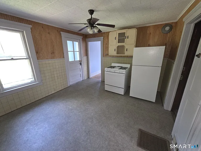 152 Chestnut Ave #1 — Photo 10