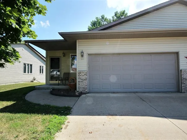 944 8th Ave N, Onalaska, WI 54650