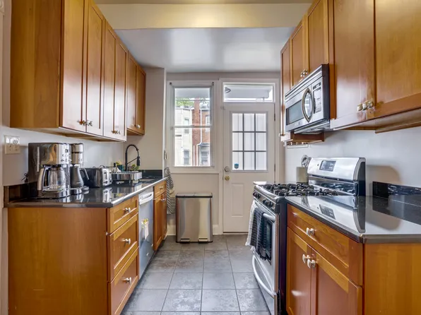 637 Keefer Pl NW, Washington, DC 20010