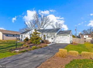 59 Silver Spring Rd, Landisville, PA 17538