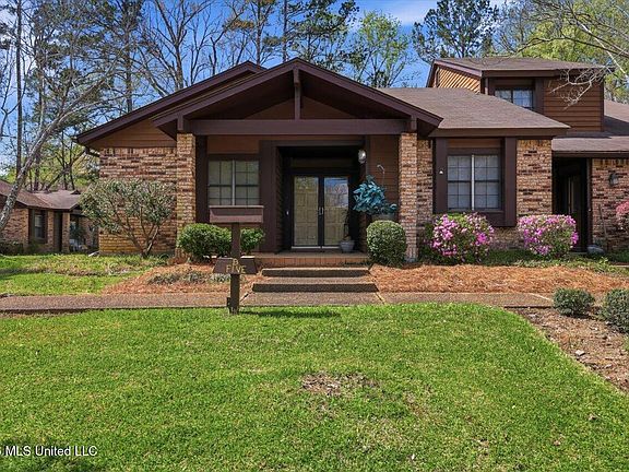 3rd image of 5 Shore Dr