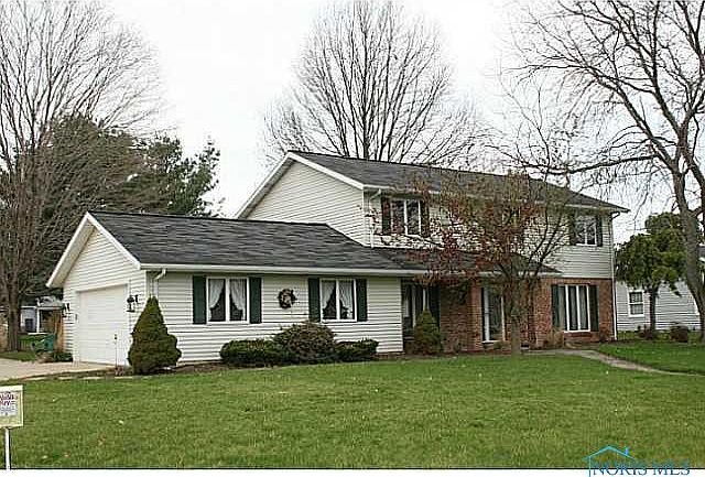 1st image of 14 Meadowbrook Dr