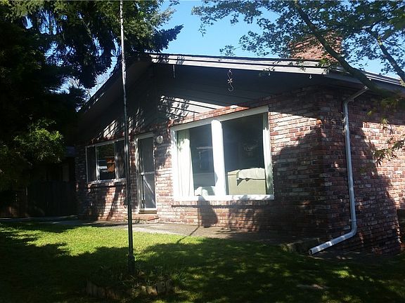 2nd image of 12730 26th Ave NE