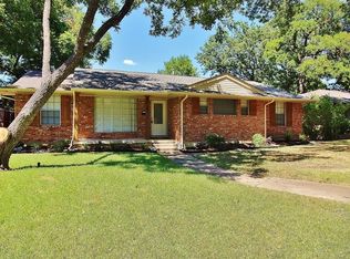 937 Ferncliff Trl, Dallas, TX 75232