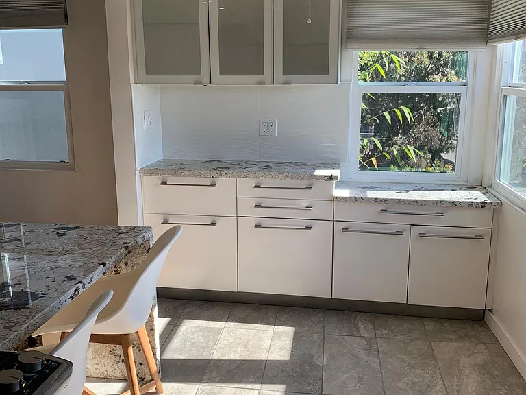 35 Clubhouse Ave #E — Photo 6