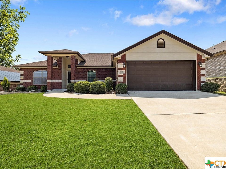 1st image of 2520 Boxwood Dr