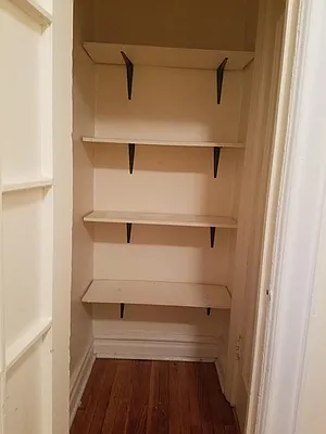 Rented by BRICK & GALO REALTY CORP | media 4