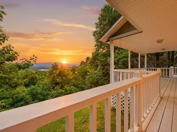 3160 Hiawassee Trce, Hiawassee, GA 30546