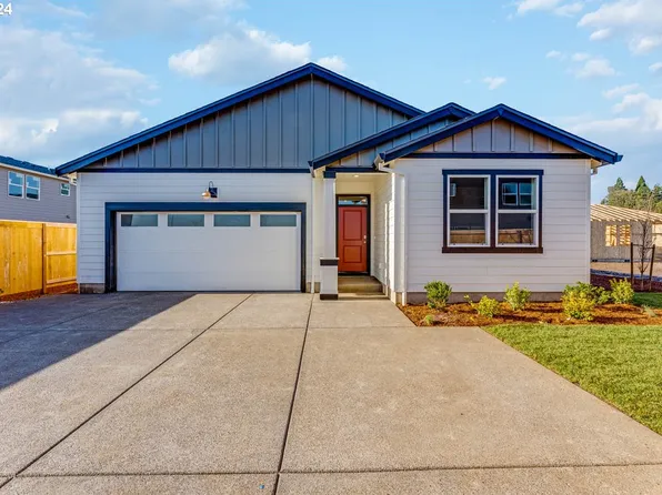 1008 Sparrow St, Woodburn, OR 97071