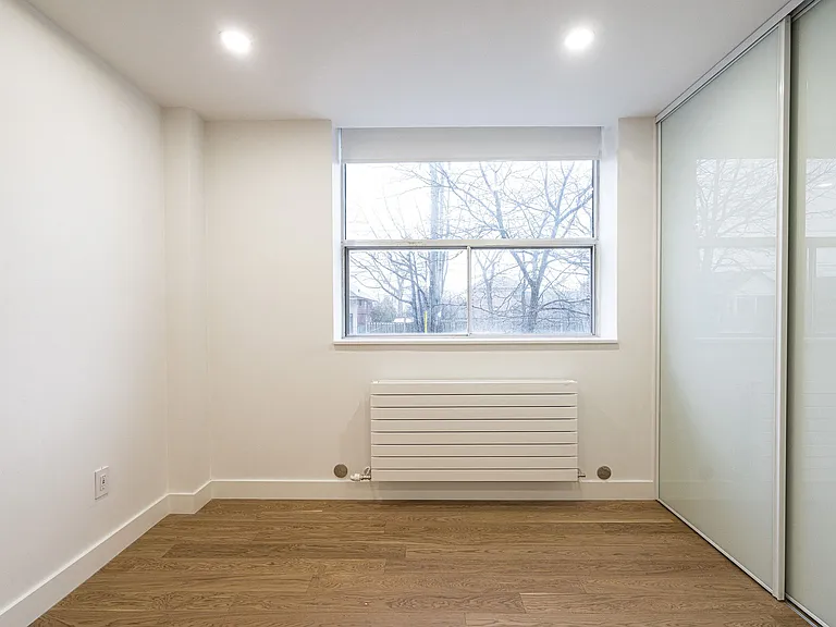 457 Marlee Ave — Photo 7