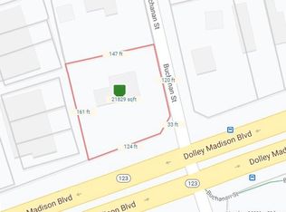 1212 Buchanan St, McLean, VA 22101