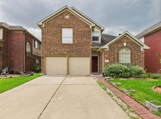 8827 Aspen Meadow Dr, Houston, TX 77071