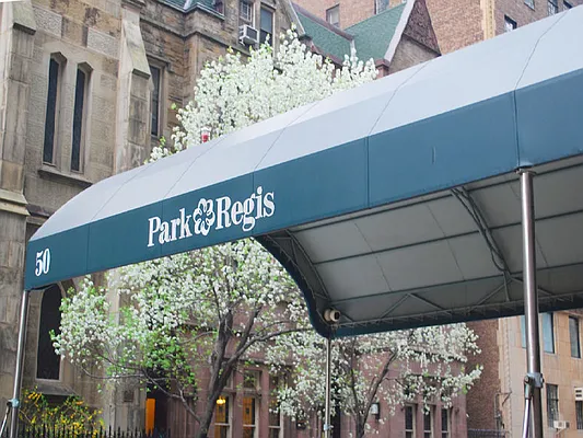 Sold by Sotheby's International Realty | media 6