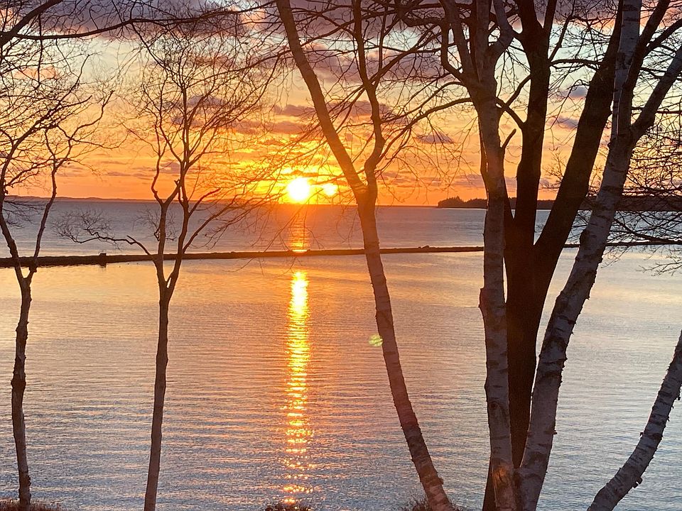 9 Jameson Point Rd, Rockland, ME 04841 Zillow