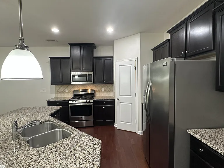 503 Panorama View Loop — Photo 15